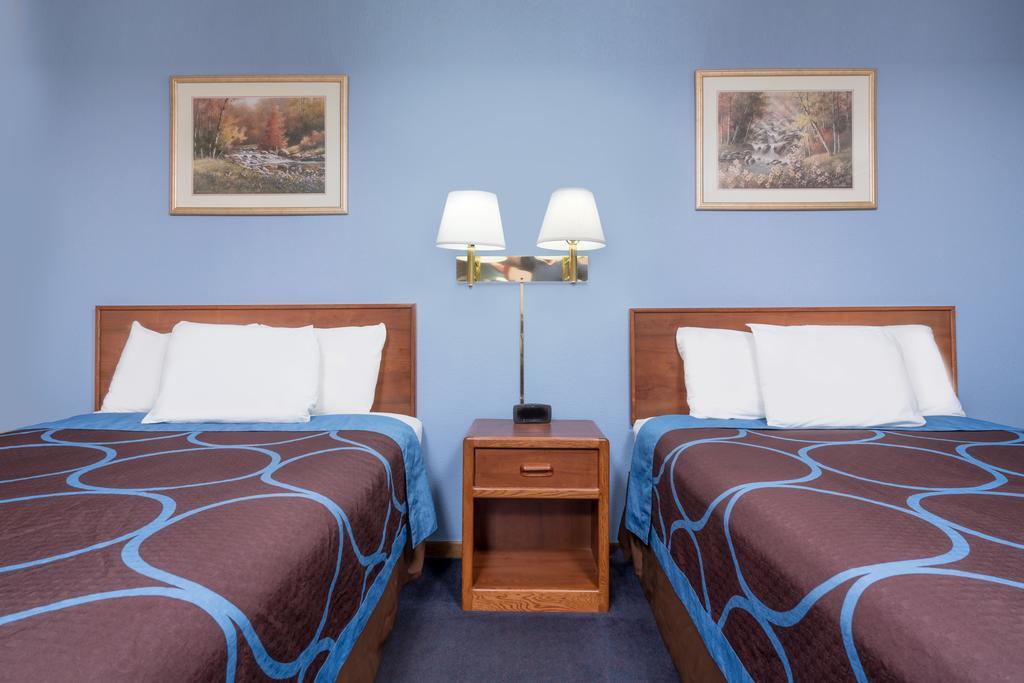 Super 8 By Wyndham Mankato Hotel Szoba fotó